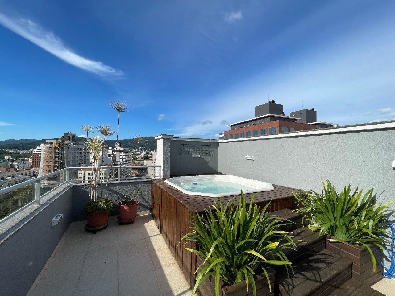 Apartamento à venda no Trindade: