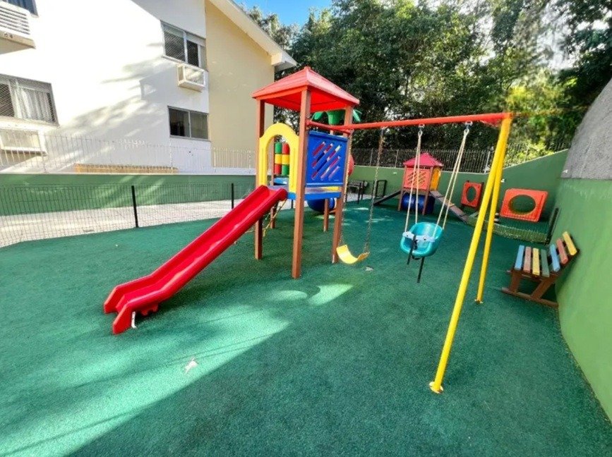 Apartamento à venda no Saco Dos Limoes: 