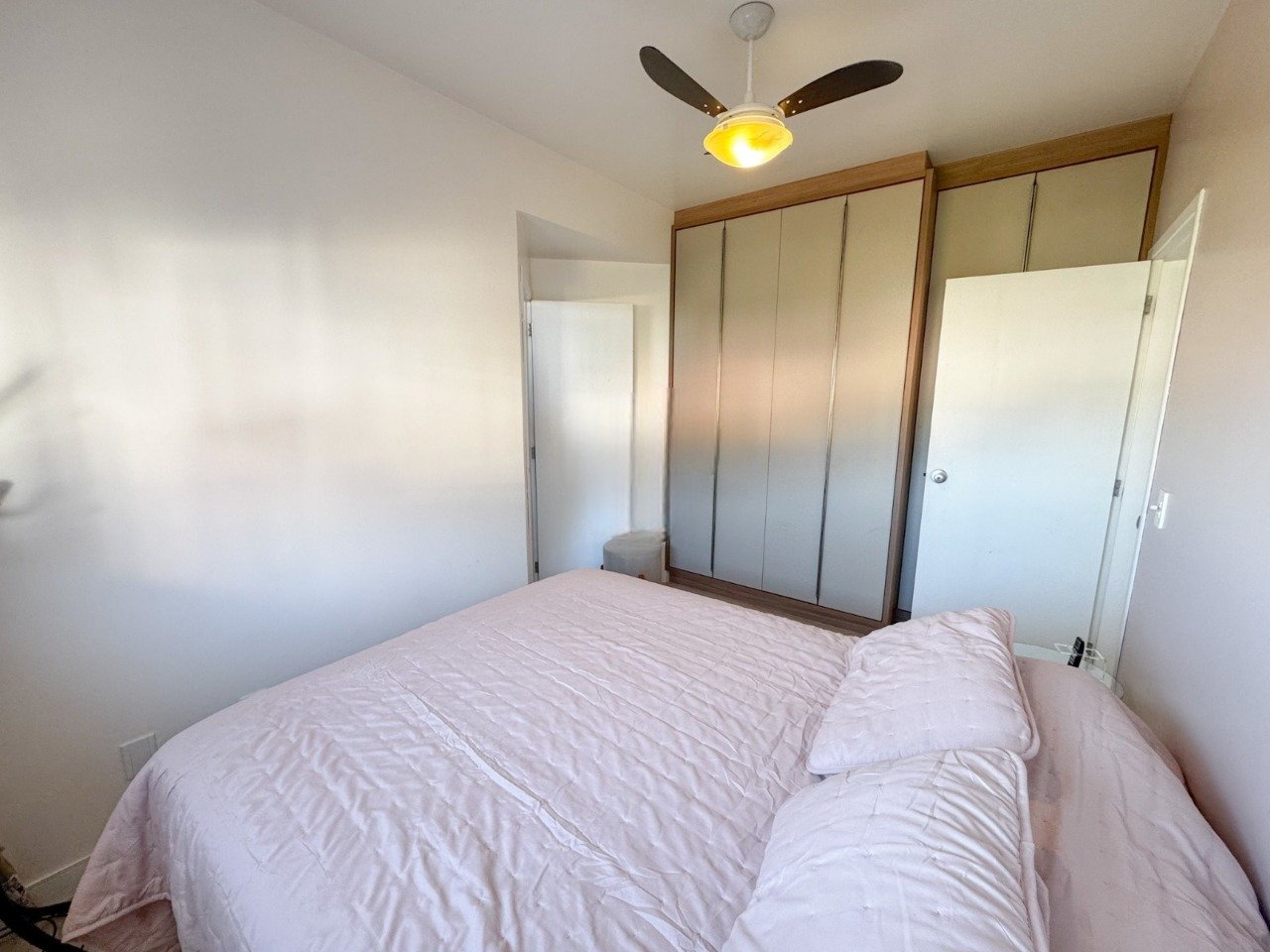 Apartamento à venda no Saco Dos Limoes: 