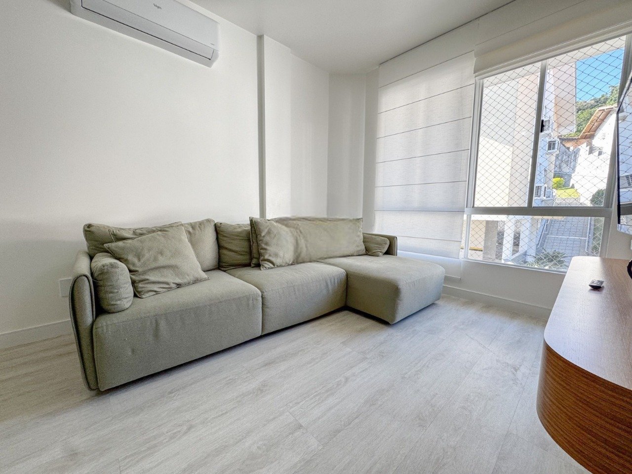 Apartamento à venda no Saco Dos Limoes: 