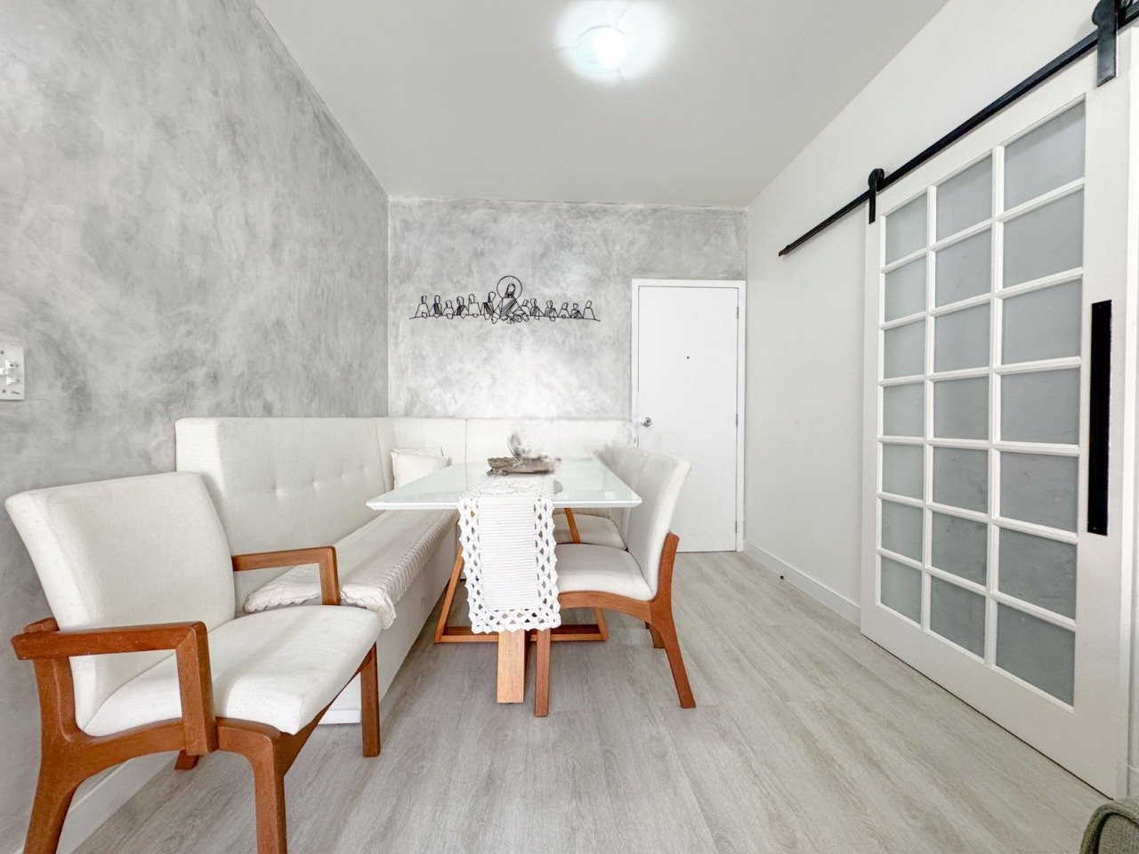 Apartamento à venda no Saco Dos Limoes: 