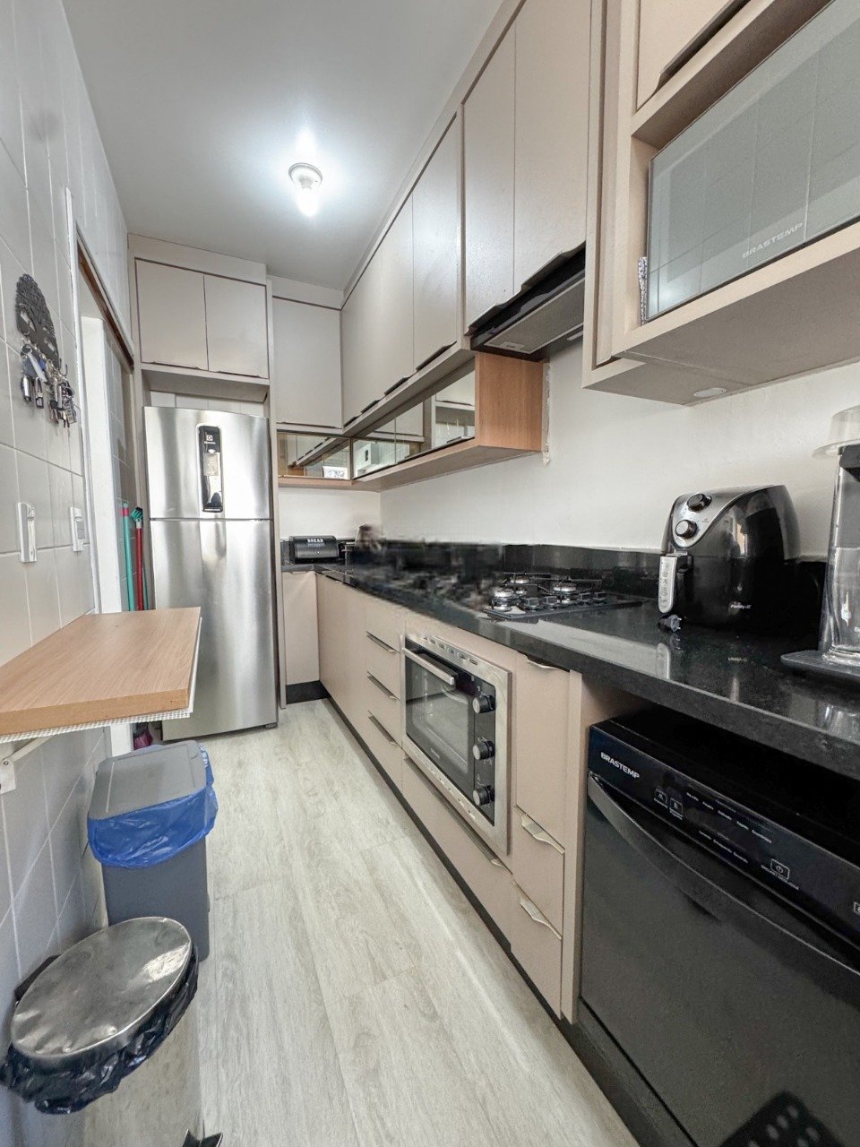 Apartamento à venda no Saco Dos Limoes: 