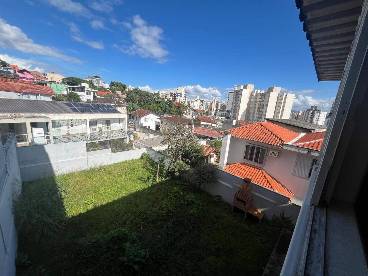Casa à venda no Centro: