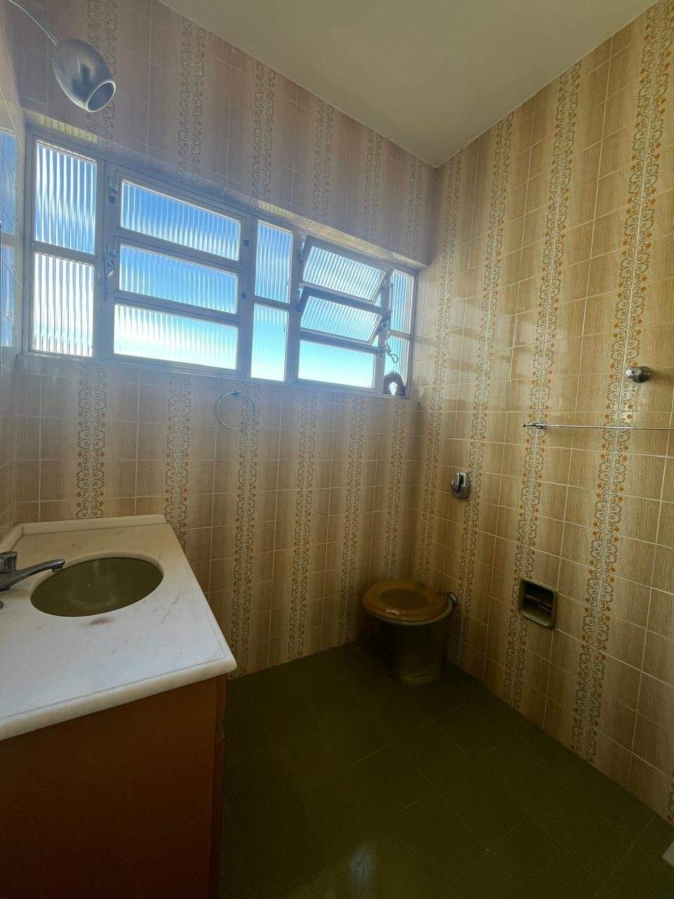 Casa à venda no Centro: