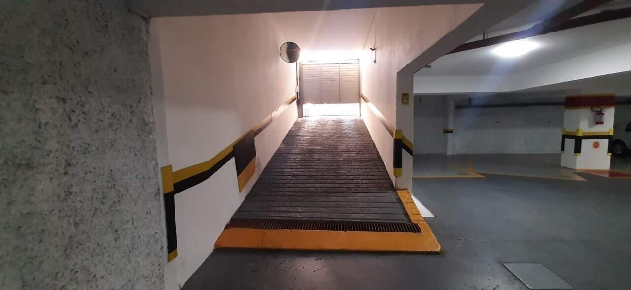 Salas/Conjuntos à venda no Centro: 