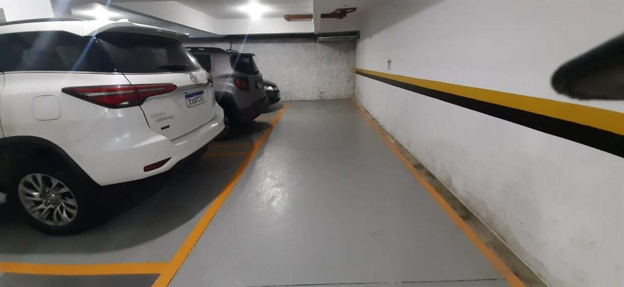 Salas/Conjuntos à venda no Centro: 