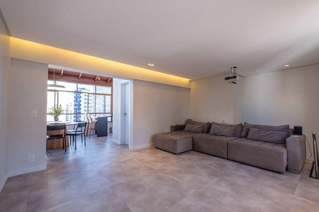 Cobertura duplex à venda no Centro: