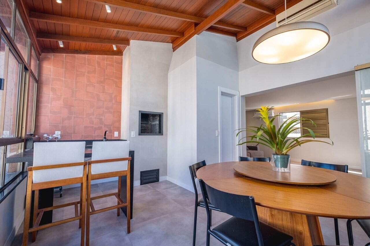 Cobertura duplex à venda no Centro:
