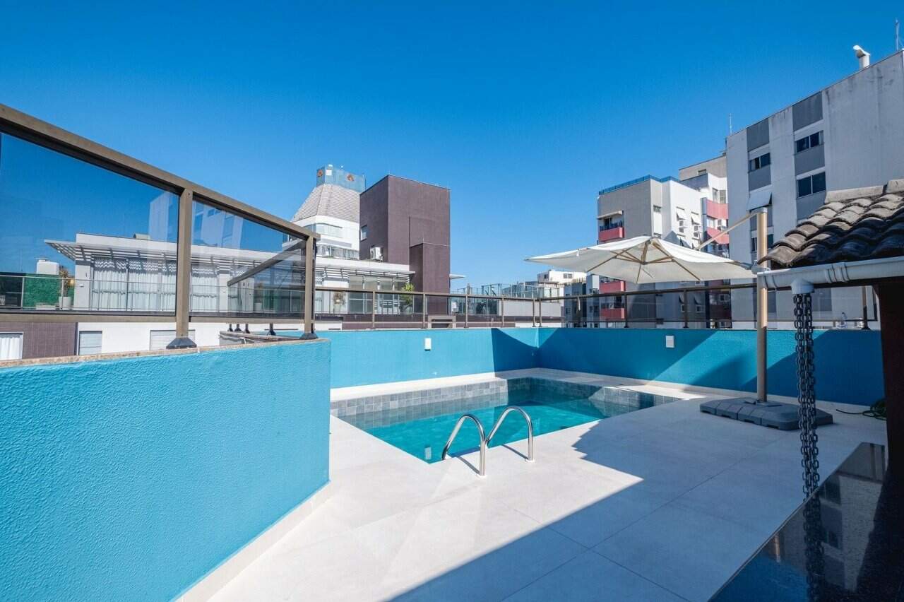 Cobertura duplex à venda no Centro:
