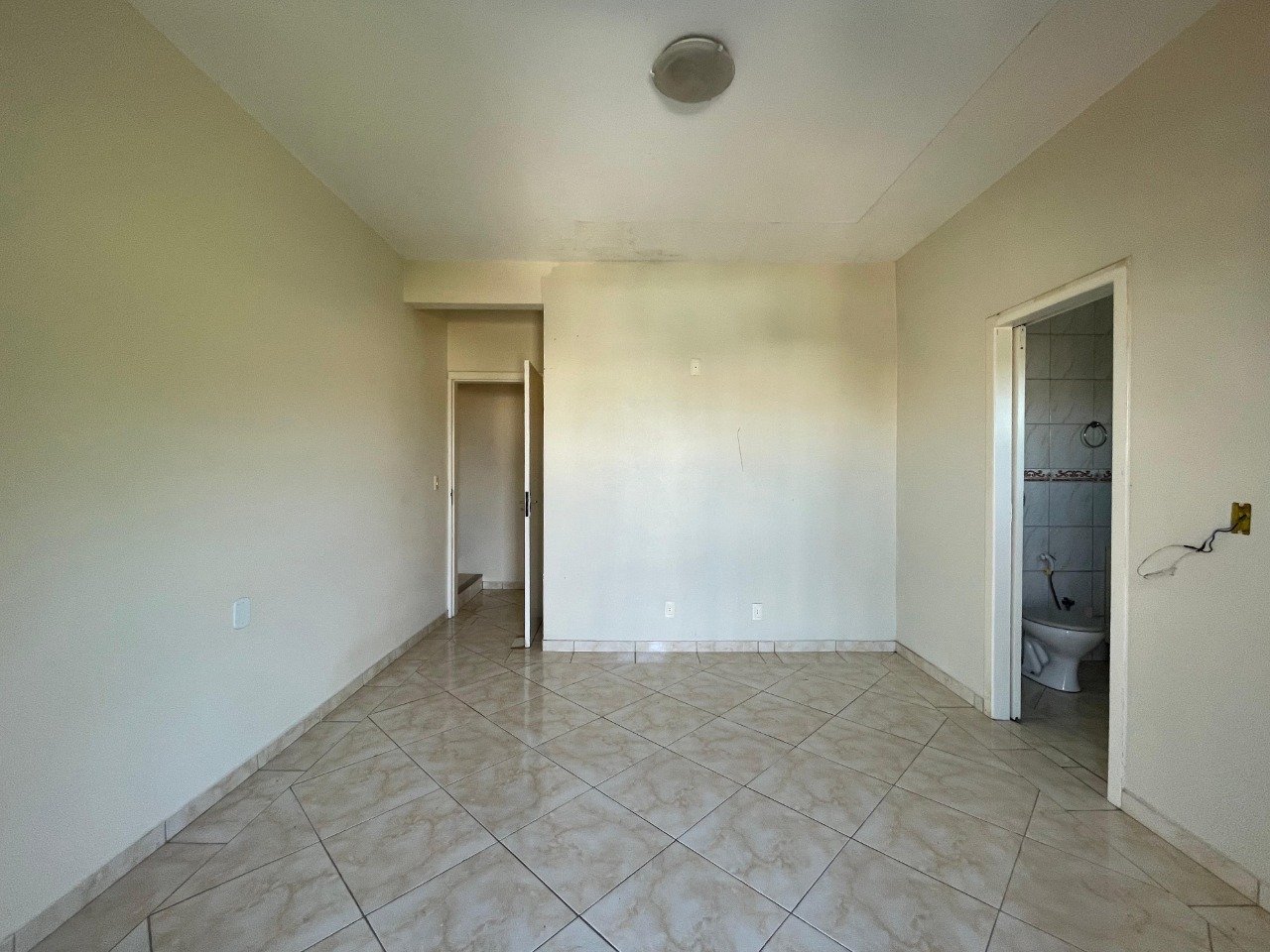 Casa à venda no Centro: