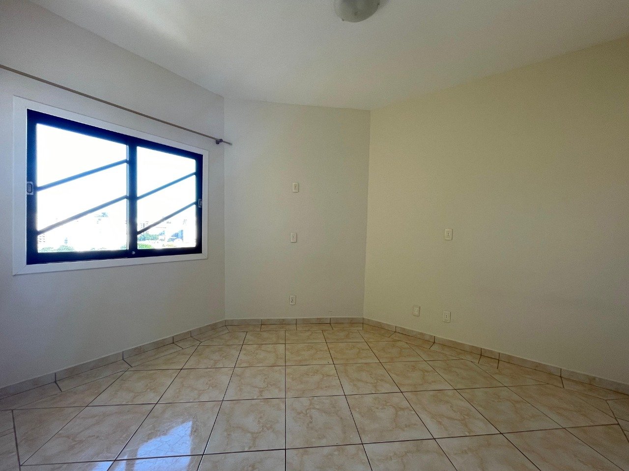 Casa à venda no Centro: