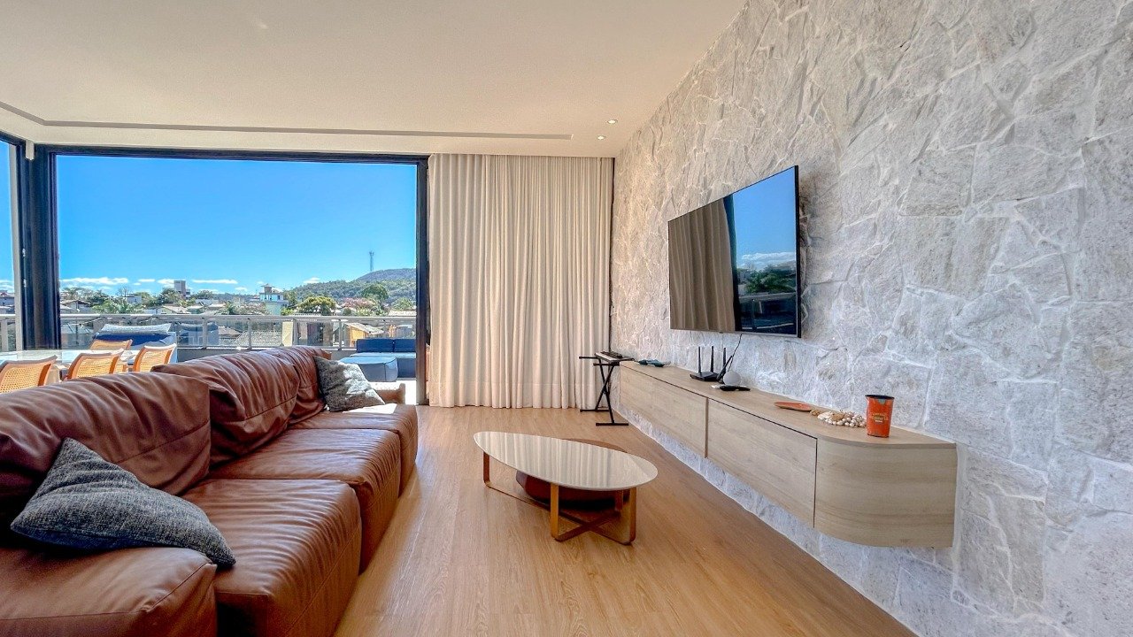 Cobertura à venda no Campeche: 