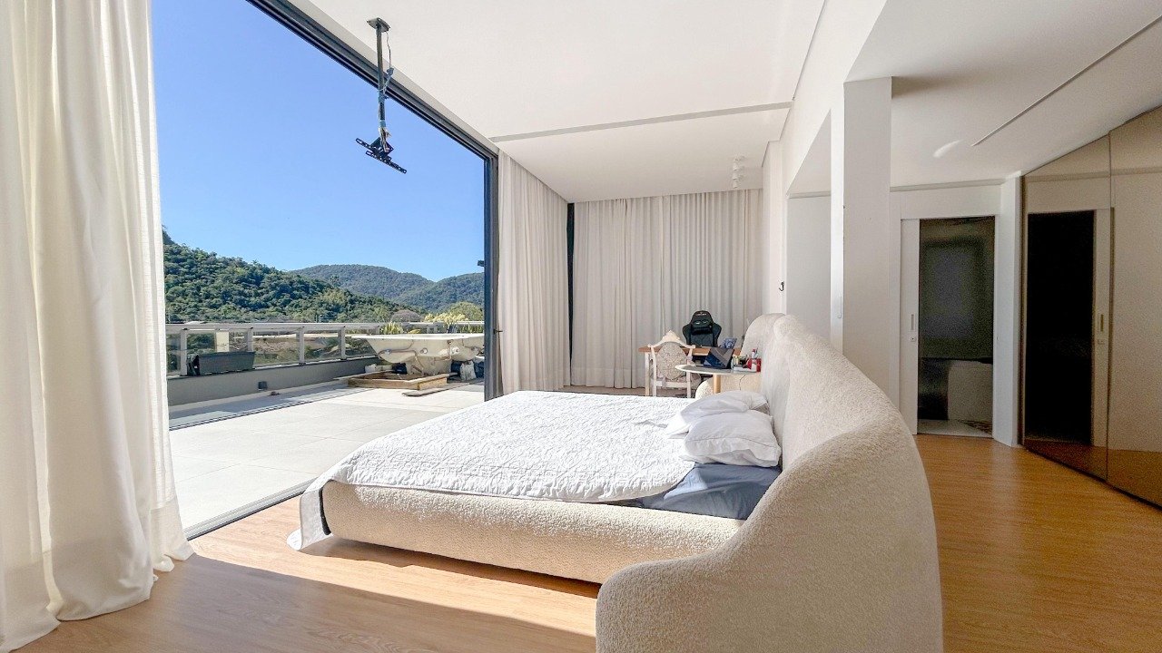 Cobertura à venda no Campeche: 