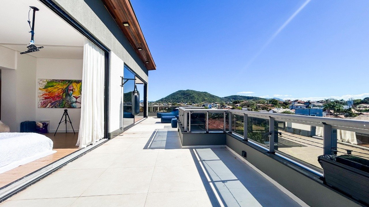 Cobertura à venda no Campeche: 