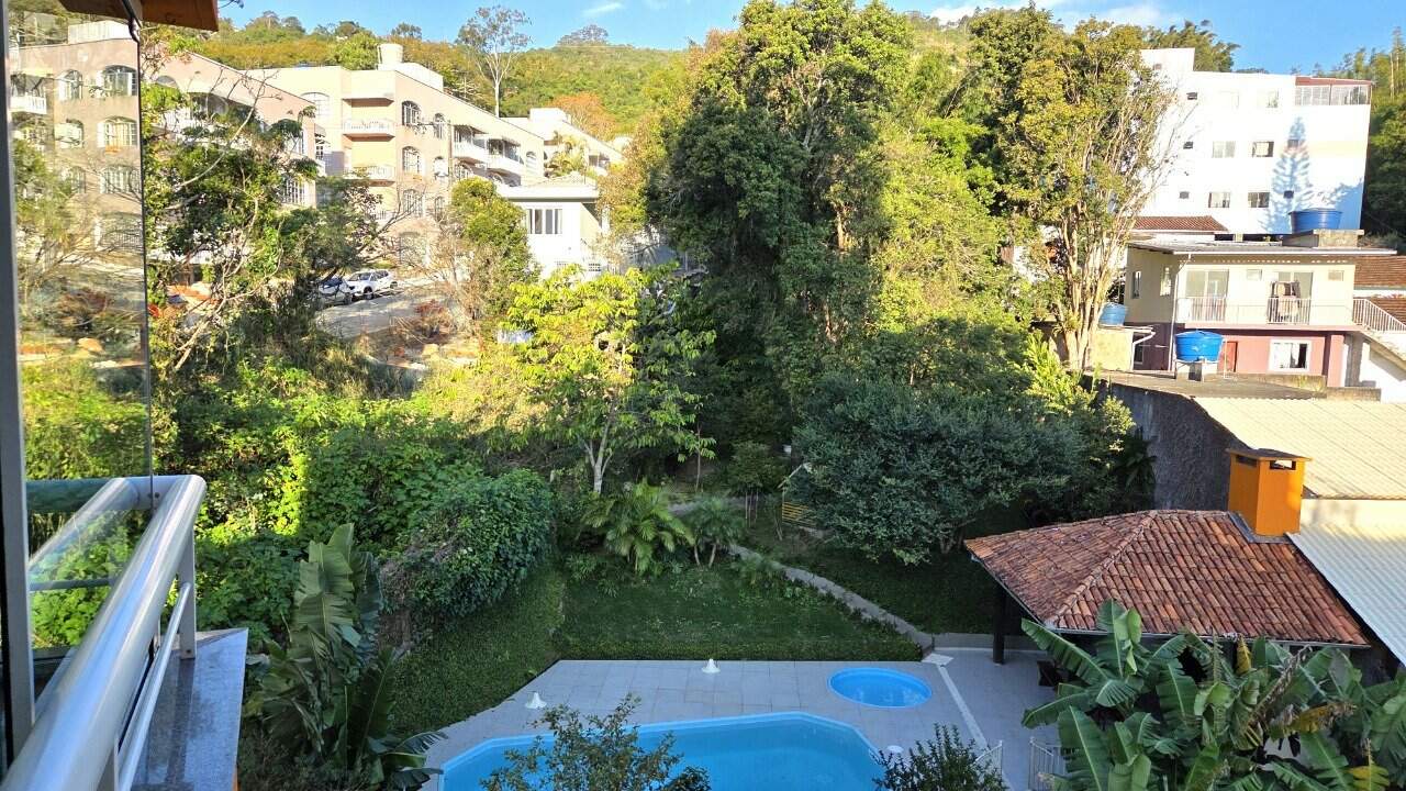 Apartamento à venda no Pantanal: 