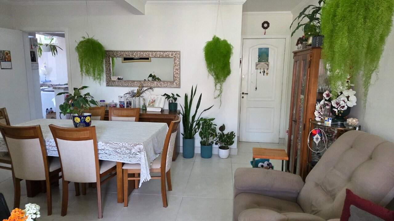 Apartamento à venda no Pantanal: 