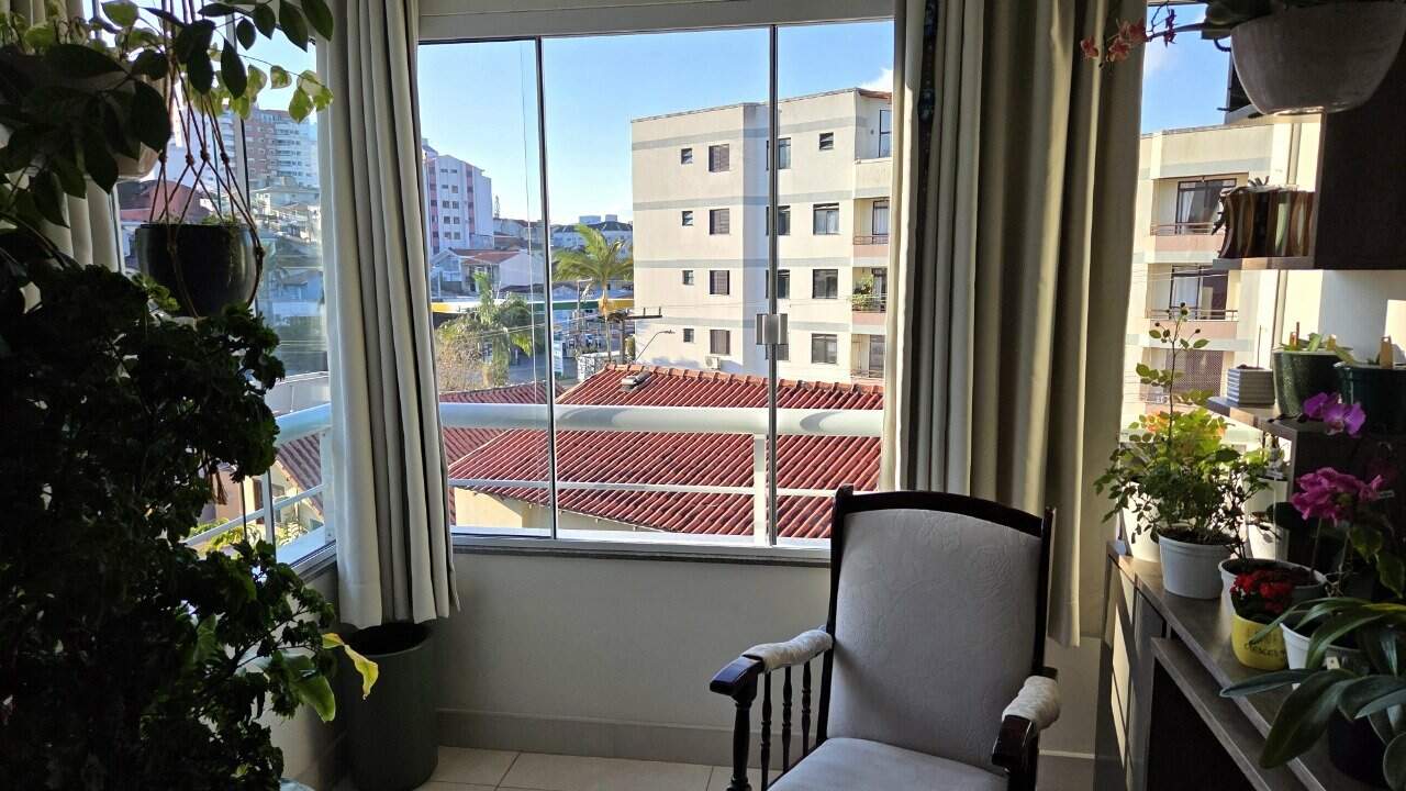 Apartamento à venda no Pantanal: