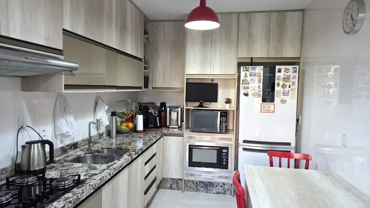 Apartamento à venda no Pantanal:
