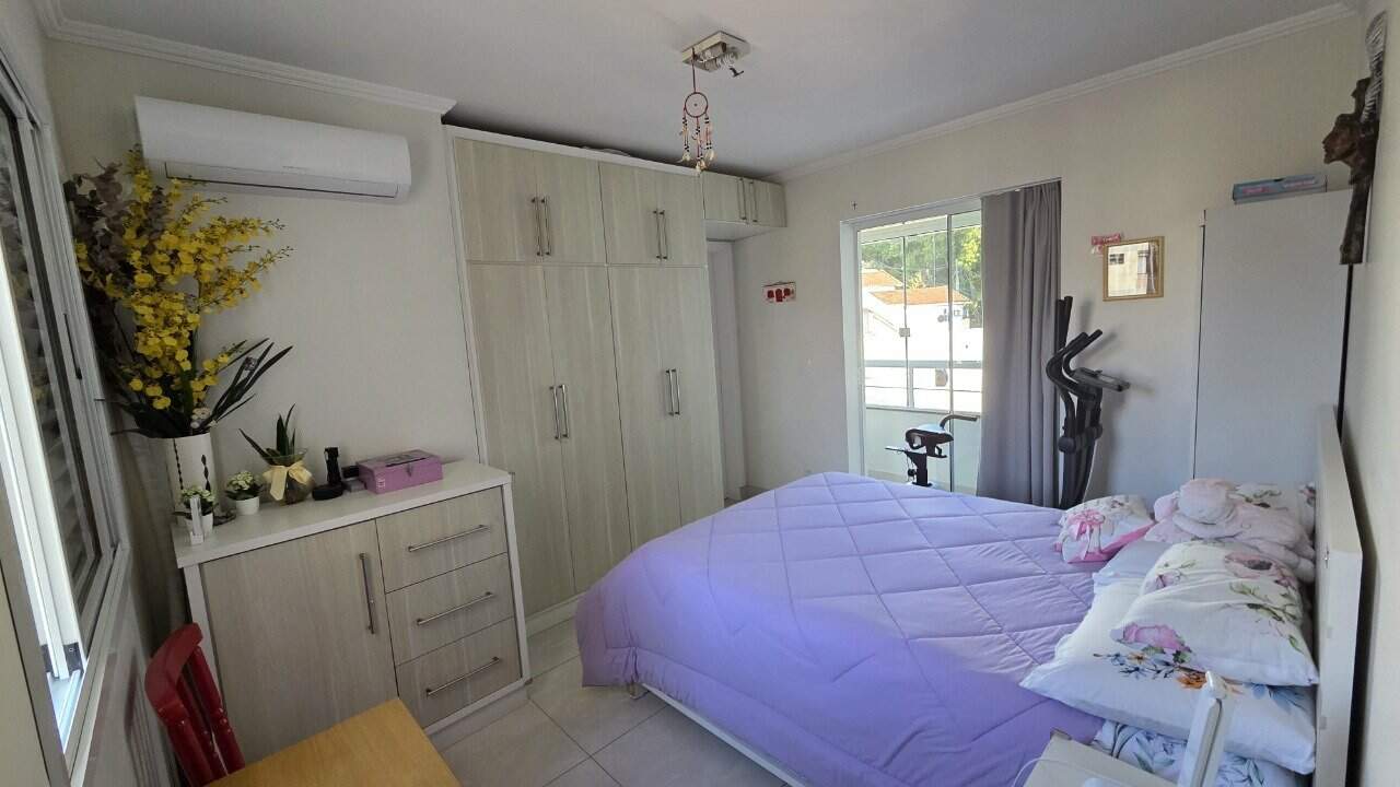 Apartamento à venda no Pantanal: