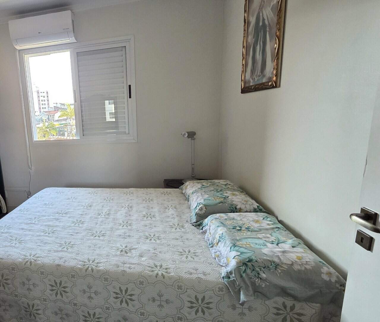 Apartamento à venda no Pantanal: