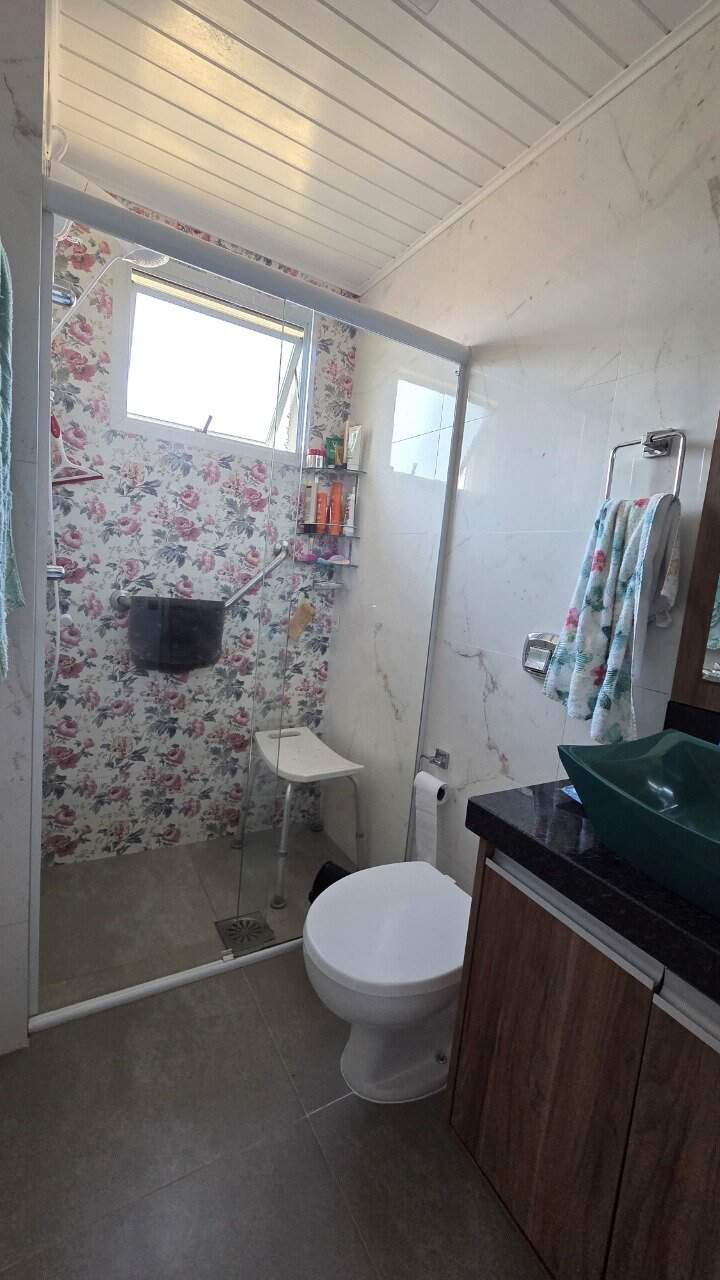 Apartamento à venda no Pantanal: