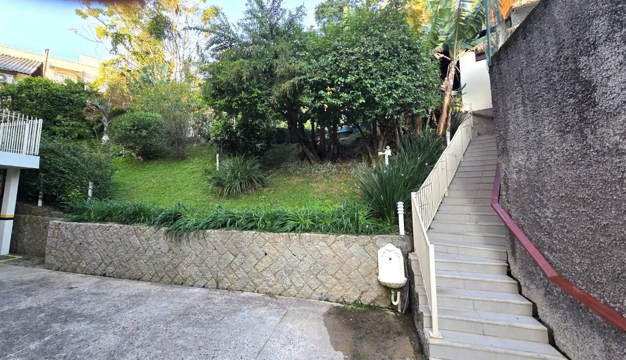 Apartamento à venda no Pantanal: