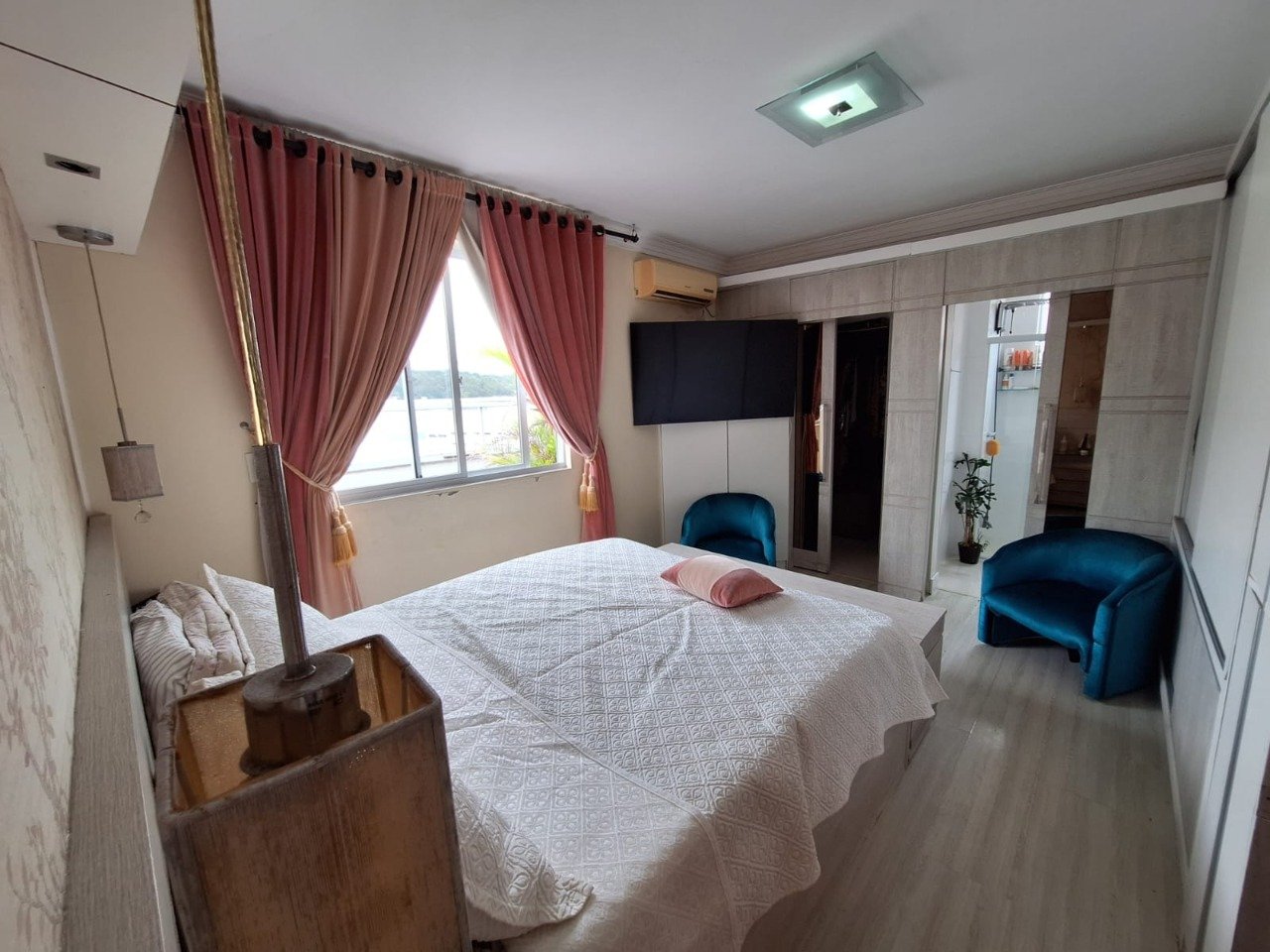 Cobertura à venda no Kobrasol: 