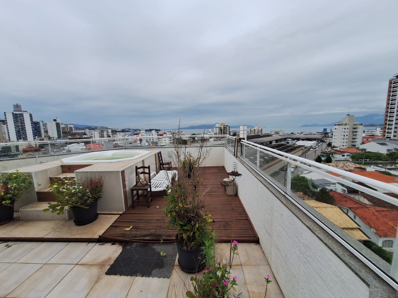 Cobertura à venda no Kobrasol: 