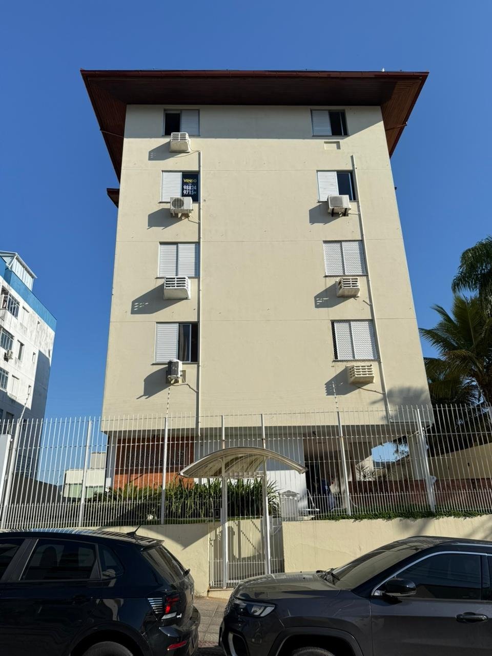 Apartamento à venda no Corrego Grande: 