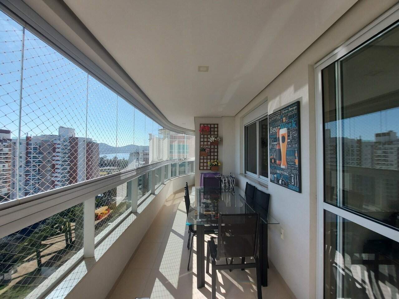 Apartamento à venda no Agronomica: