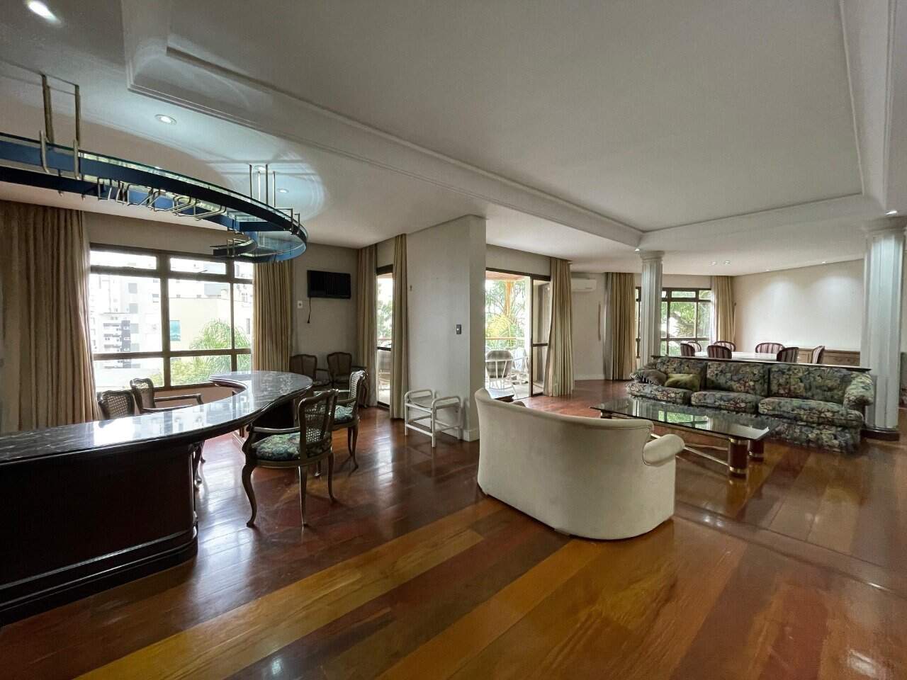 Apartamento à venda no Agronomica: 