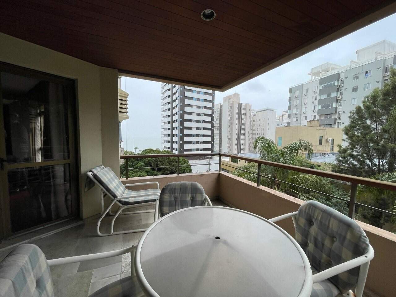Apartamento à venda no Agronomica: