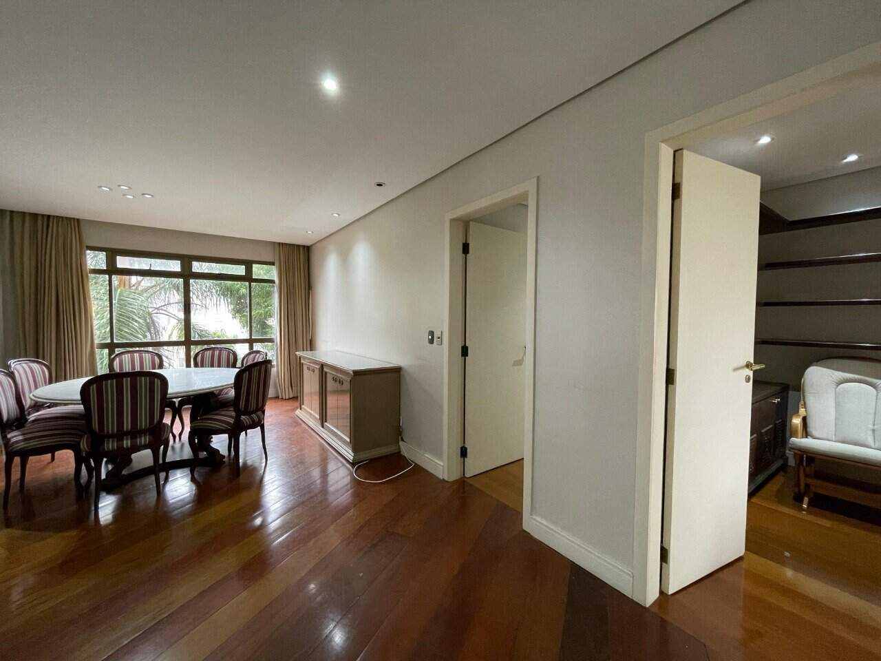 Apartamento à venda no Agronomica: