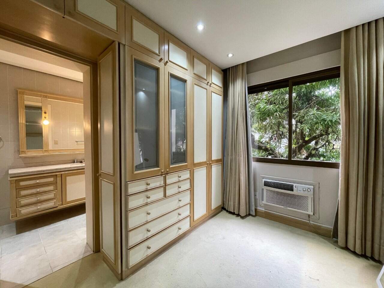 Apartamento à venda no Agronomica: