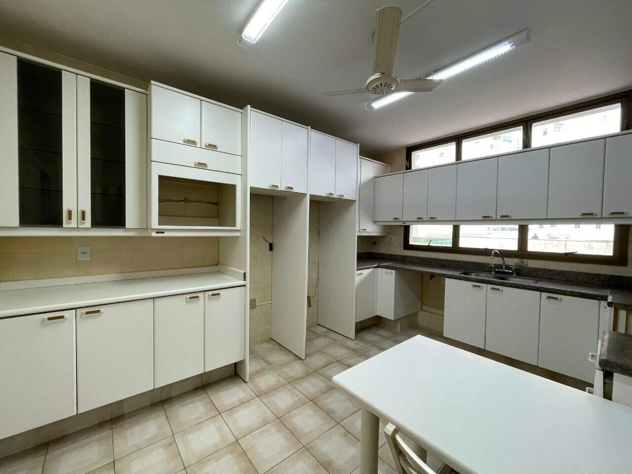 Apartamento à venda no Agronomica: