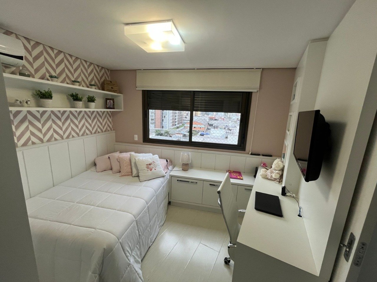 Apartamento à venda no Estreito: 