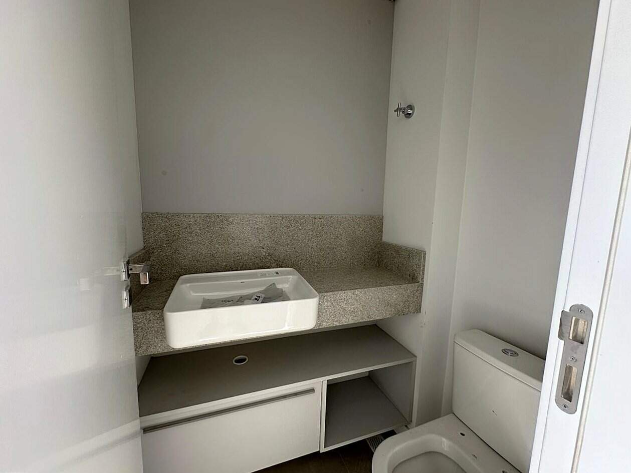 Loft à venda no Carvoeira: 