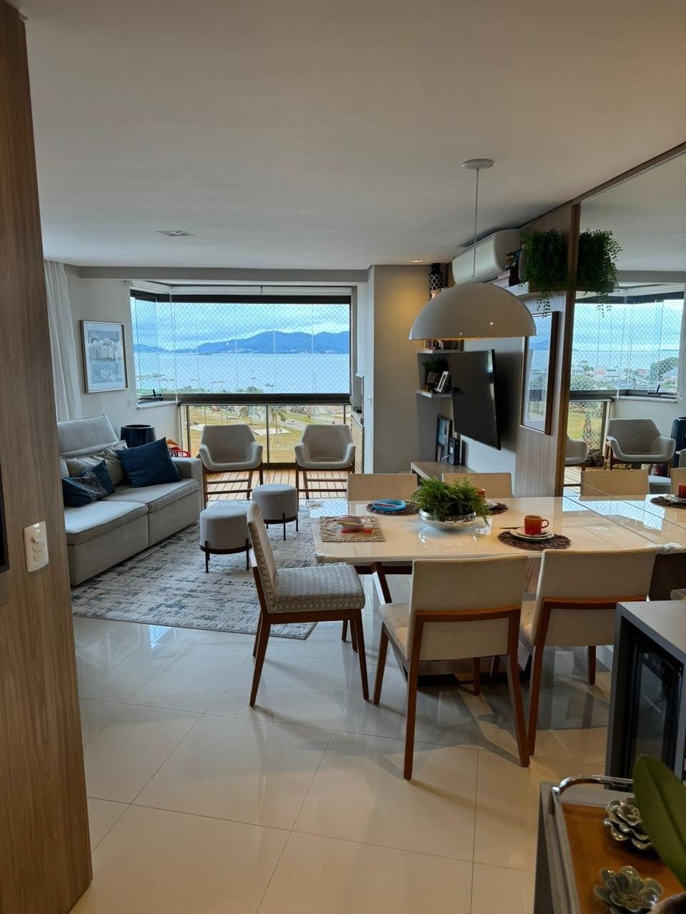 Apartamento à venda no Estreito: 