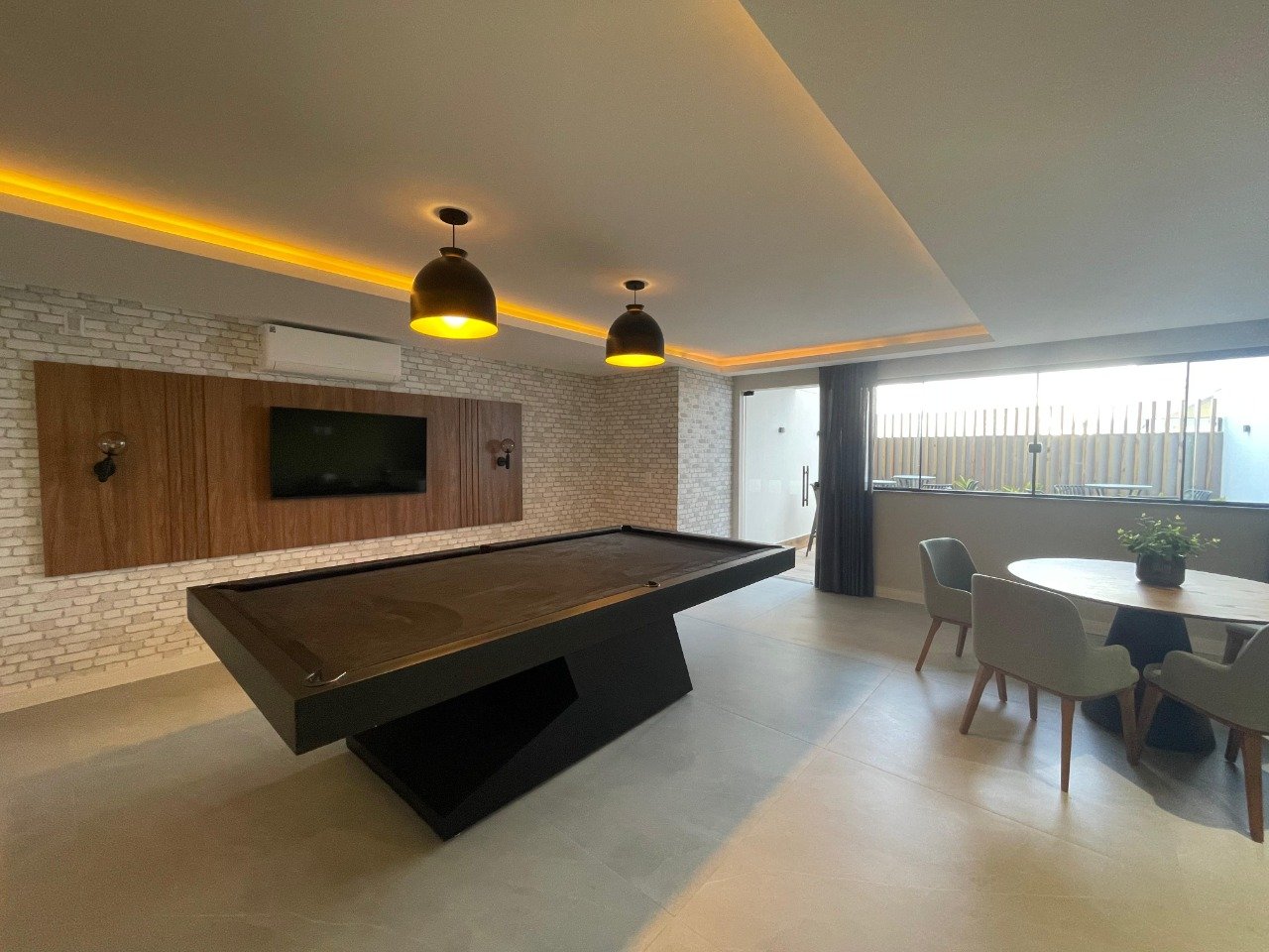 Apartamento à venda no Barreiros: 