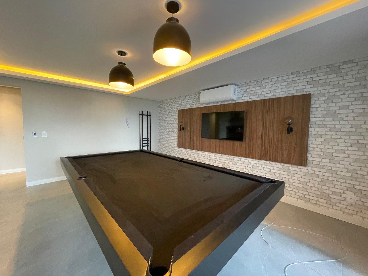 Apartamento à venda no Barreiros: 