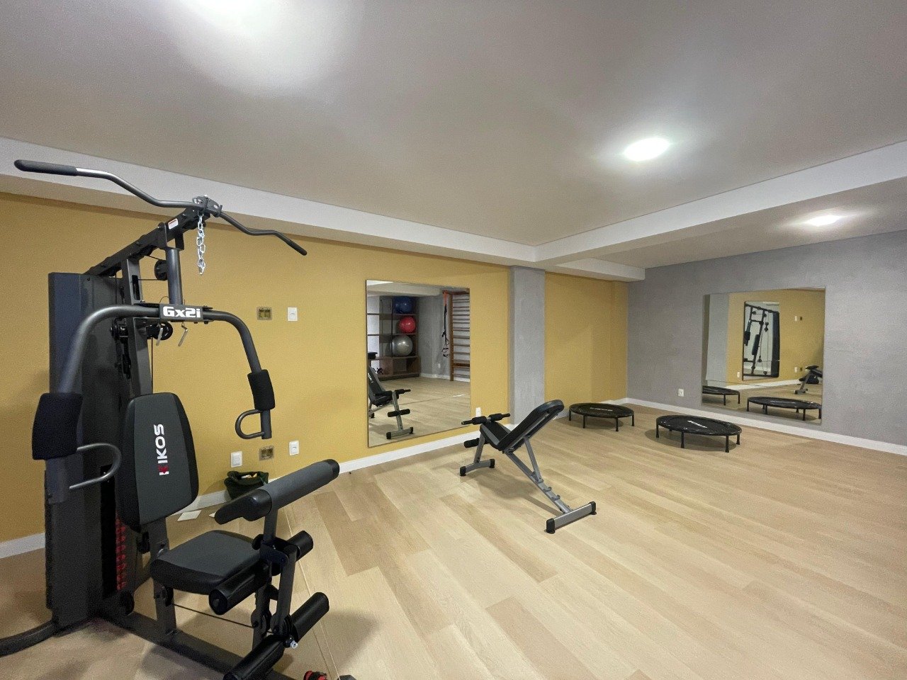 Apartamento à venda no Barreiros: 