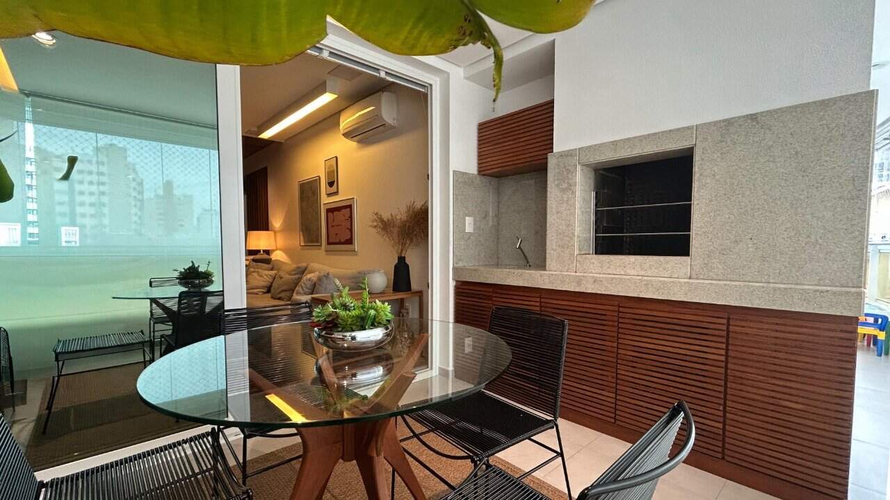 Apartamento à venda no Agronomica: 