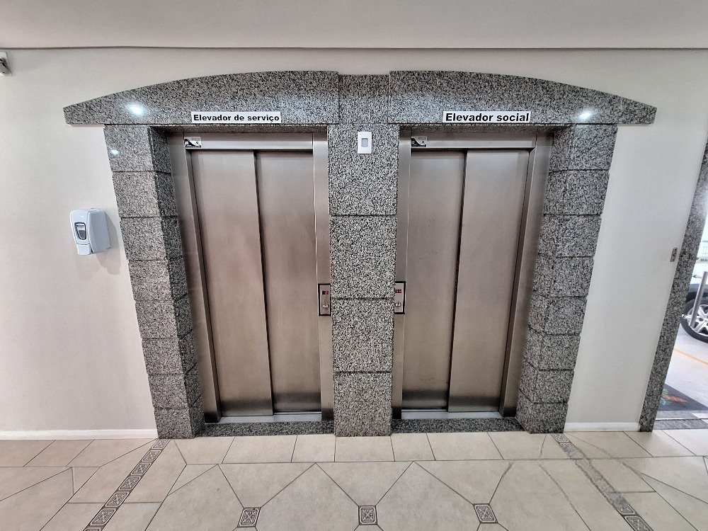 Apartamento à venda no Trindade: 