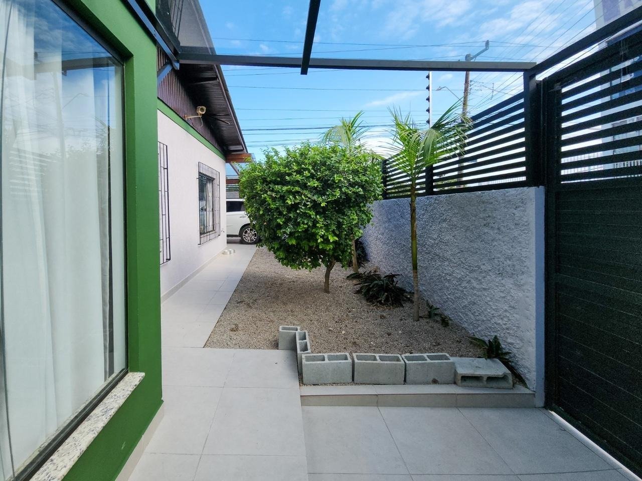 Casa à venda no Saco Dos Limoes: 