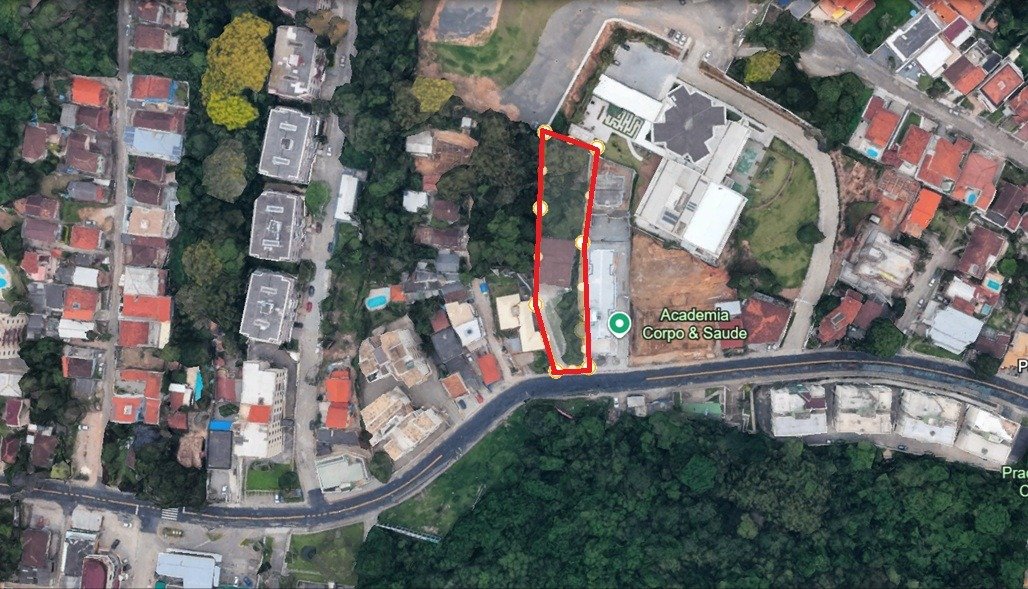 Terreno à venda no Saco Dos Limoes: 