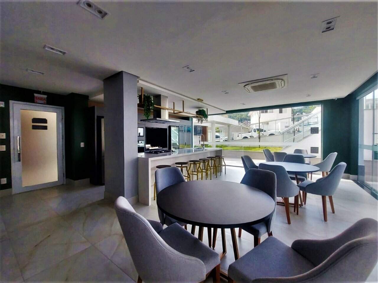 Apartamento à venda no Agronomica: 