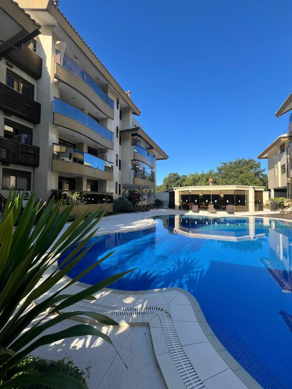 Apartamento à venda no Jurere: