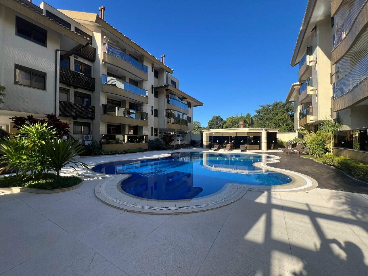 Apartamento à venda no Jurere: