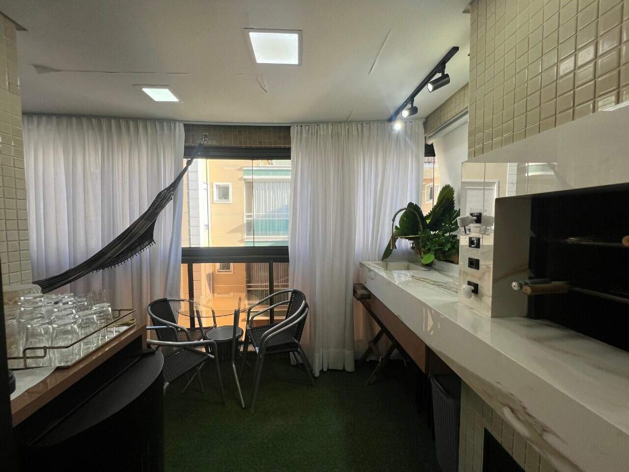 Apartamento à venda no Jurere: