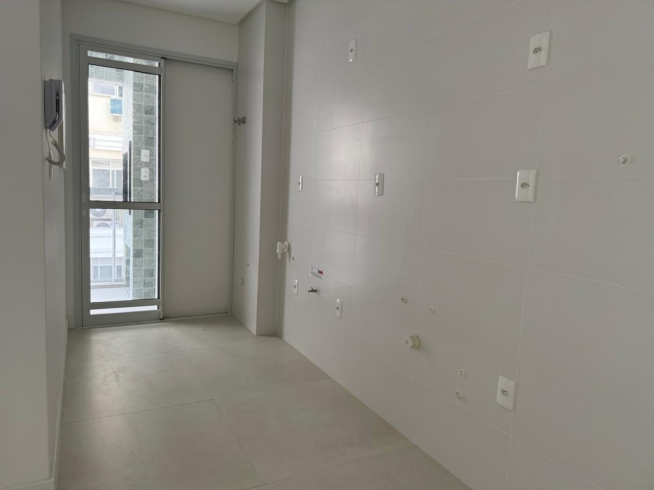 Apartamento à venda no Kobrasol: 
